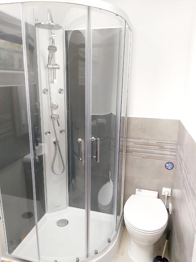 Superbe Studio 15 M²,Proche Disney, Asterix, Cdg Lägenhet Gressy Exteriör bild